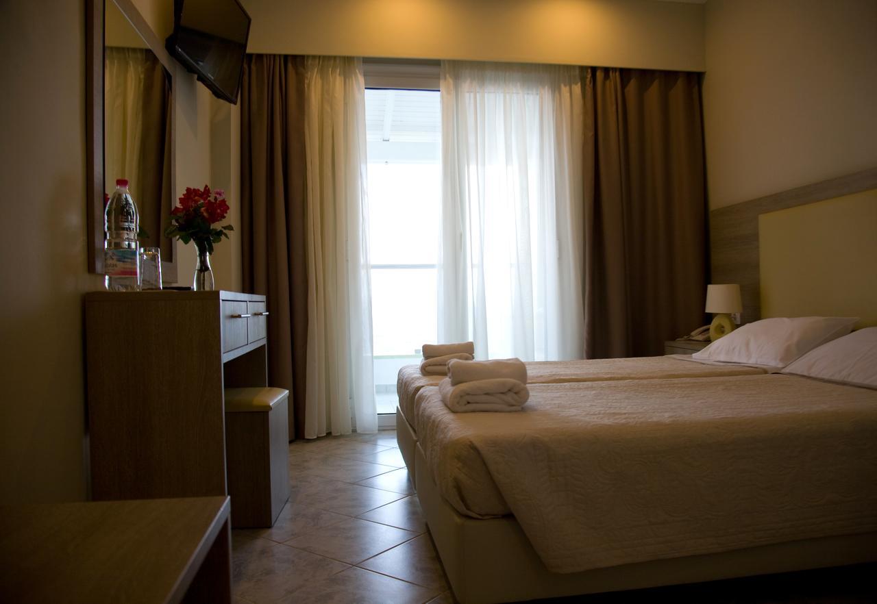Golden Sunset Hotel Mpoukaris Ngoại thất bức ảnh